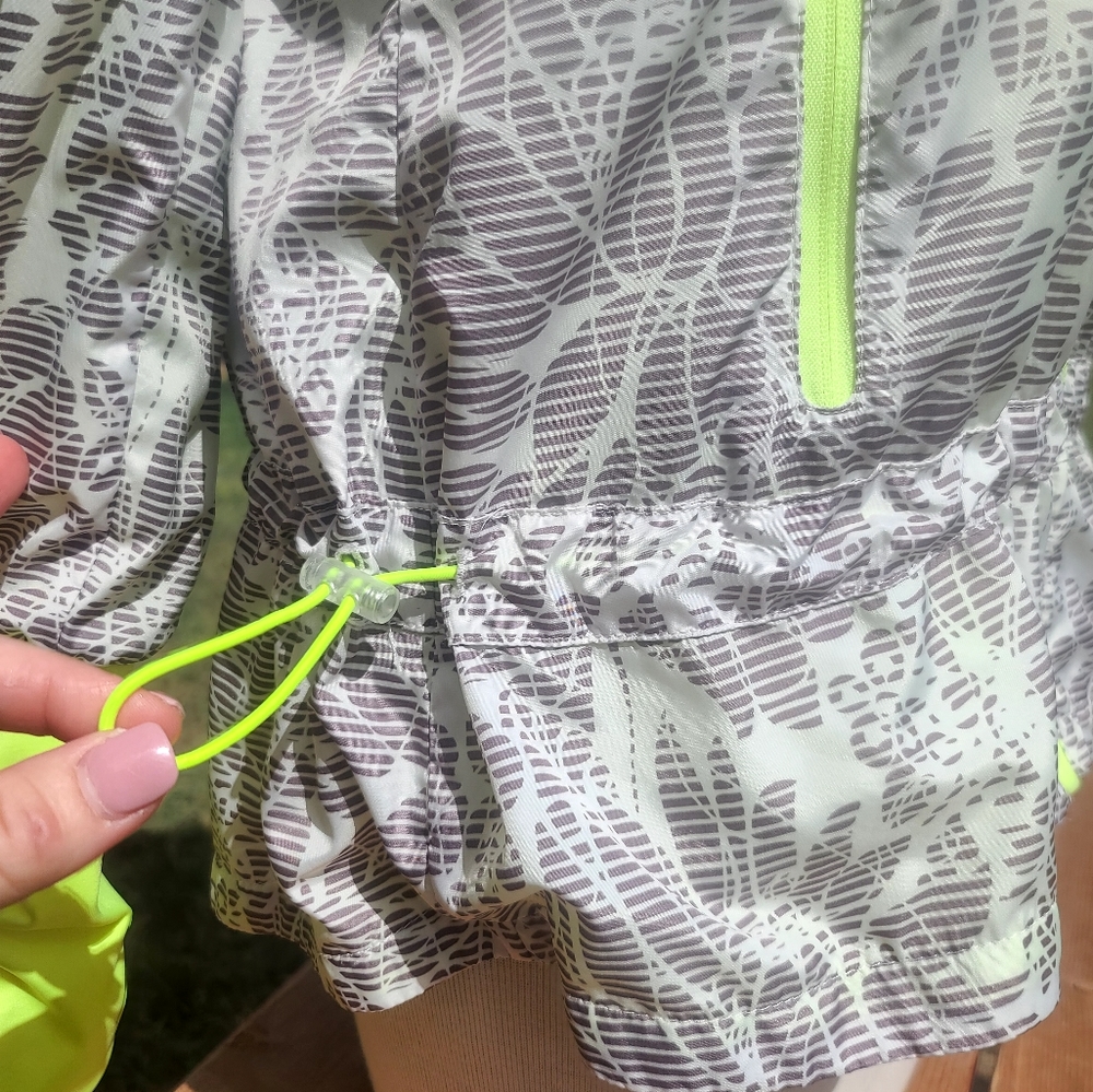 Mondetta performance gear jacket - Picture 5 of 10